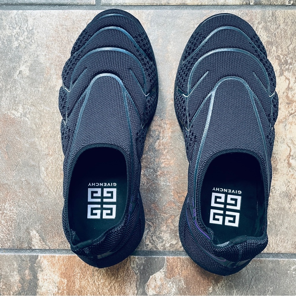 $995 Givenchy TK-360+ Black Low Top Knit Sneakers in Mesh NWT!! - Picture 4 of 10